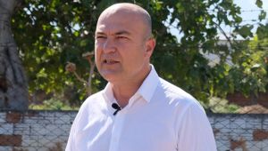 CHP’li Bakan'dan Bergama Belediyesi'nde direnen işçiler için açıklama "40 yıl geçti, anlayış değişmedi"