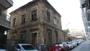 Gaziemir’e tarih kokan Edebiyat Evi