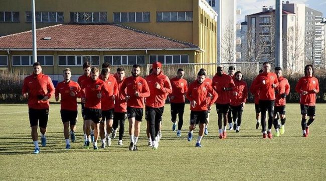Göztepe'de gözler Kayserispor deplasmanına çevrildi