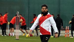 Göztepe teknik patronu Palut ''Kendi oyunumuzu ortaya koyacağız''