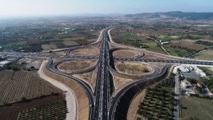 İzmir-Çandarlı arasını 40 dakikaya düşüren otoyol hizmete açılıyor