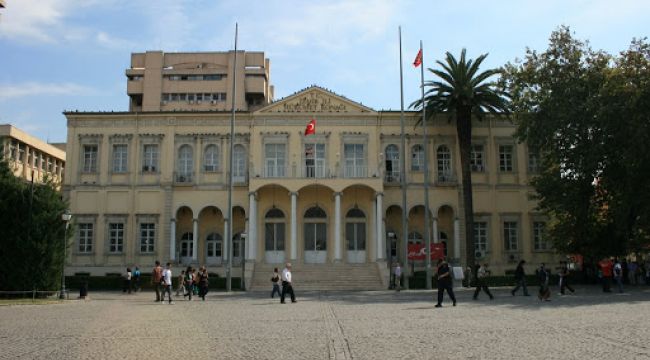 İzmir’de belediyelerin valiliğe olan borçları belli oldu!