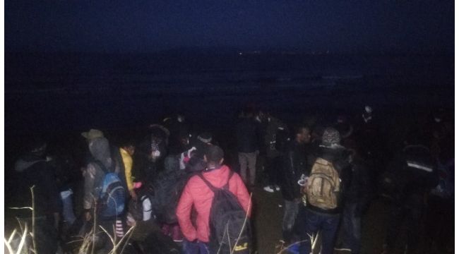 İzmir'den Yunanistan'a mülteci akını