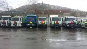 Konaklı işçilerden şehitlere saygı duruşu