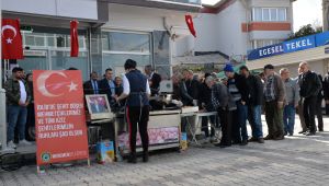 Menemen’de İdlib şehitleri için lokma döktürüldü