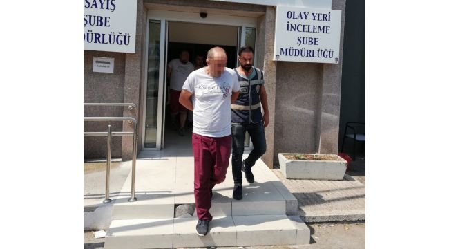 Minik çocuğun cesedi ile 2 gün servis yapmışlar