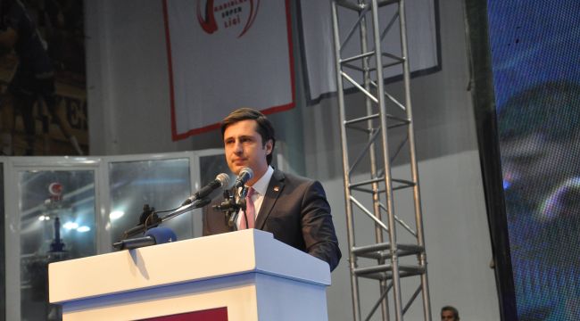 Yücel'den flaş adaylık konuşması ''Bazı kişiler benim yetkilerimi kendi çıkarları için kullanmak istedi''