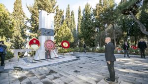 Çanakkale şehitleri için İzmir’de anma töreni