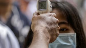 Corona'dan ismi açıklanan ilk şehir belli oldu! Şehrin girişlerinde ateş ölçer ile kontroller başladı