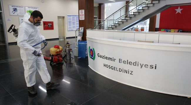 Gaziemir Belediyesi Koronavirüs için ilaçlama ekibi kurdu