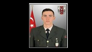 İdlib'de şehit olan Piyade Uzman Çavuş Muhammed Mustafa Ak'ın ailesine acı haber verildi