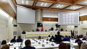 Konak Belediyesi Mart ayı olağan meclisinde "Kadınlar günü" vurgusu