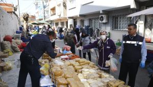 Konak zabıtasından pazaryerlerinde Koronavirüs denetimi