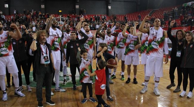 P. Karşıyaka, Avrupa'da yarı finalde