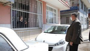 Başkan Tugay’dan Örnekköy turu! Vatandaşların ihtiyaçlarını bizzat dinledi!