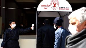 Bornova Belediyesi'nden corona ile savaşta önemli adım! "Dezenfeksiyon tüneli"