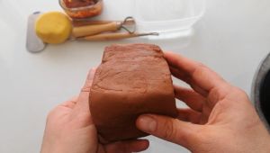 Bornova Belediyesi'nden evde kalanlara özel uzaktan eğitim: Hobi ve spor kursları youtube'de