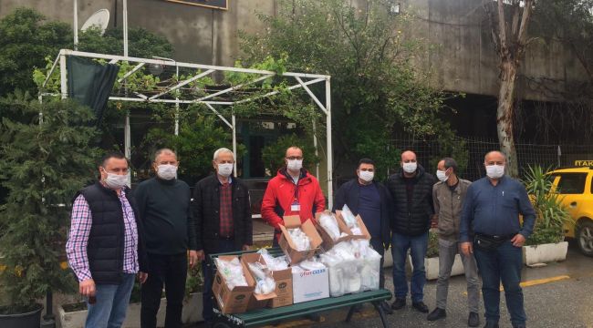 Bornova Belediyesi'nden şoförlere koronadan korunma paketi