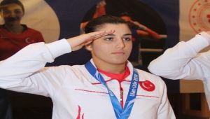 Corona virüsü yenen milli sporcu konuştu! "Testim pozitif çıktığında…"