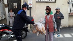 Efes Selçuk Belediyesi sokağa çıkma yasağında vatandaşlarını yalnız bırakmadı