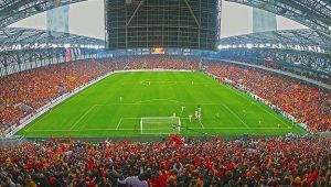 Göztepe kemer sıkacak