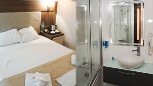 İzmir Büyükşehir Belediyesi’nden sağlıkçılara konaklama desteği