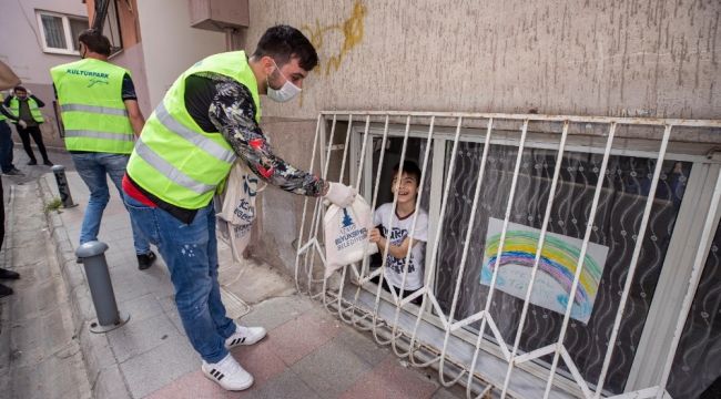 İzmir Büyükşehir'den 23 Nisan hediyesi