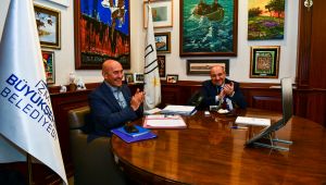 İzmir'de bir ilk... Büyükşehir'in emekçilerine e-toplu sözleşme!