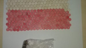 İzmir'de 301 adet uyuşturucu hap ele geçirildi