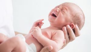 O ülkede ilginç olay! Bir aile yeni doğan bebeklerine 'Dezenfektan' adını verdi