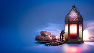 On bir ayın sultanı bu gece başlıyor! İzmir'de ne zaman sahura kalkılacak?