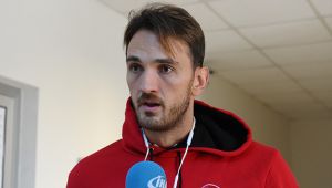 Pınar Karşıyaka'nın yıldızından corona mesajı! "Allah sağlık çalışanlarının yardımcısı olsun"