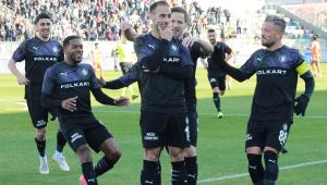 Altay yıldızı ile anlaştı: ''Yuvamda kaldım, mutluyum!''