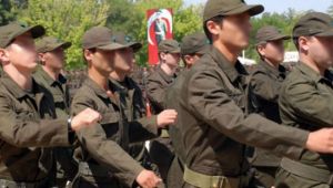 Bakan Akar'dan koronavirüs ve bedelli askerlik açıklaması! Yeni alımlar için tarih belli oldu!