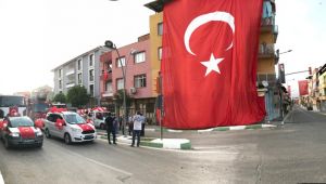 Başkan Yılmazlar sokak sokak gezip 19 Mayıs'ı kutladı
