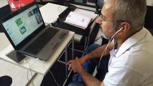 Bayraklı Belediyesi'nden öğretmenlere ‘online ders’ eğitimi