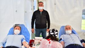 Bornova Belediyesi ve Türk Kızılay'ının kan kardeşliği!