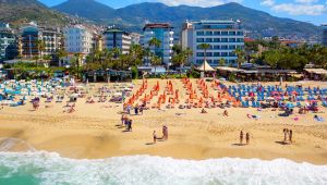 Dünya Sağlık Örgütü'nden "normalleşen" ülkelere: Kutlama zamanı değil