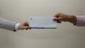 Gaziemir’de berberlere nefes aldıran destek