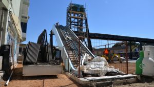 Hayat dursa da Menemen Belediyesi durmuyor