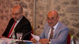 İzmir'de Büyükşehir Belediyesi'nden "Kriz Belediyeciliği" örneği