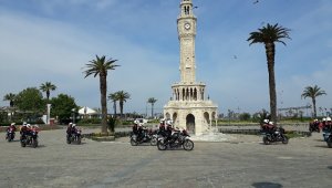 İzmir'de kısıtlamanın ilk gününde 902 bin lira ceza kesildi