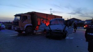 İzmir'de trafik kazası: 1 ölü