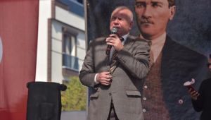 Kemalpaşa Belediye Başkanı Karakayalı'dan '1 Mayıs' mesajı