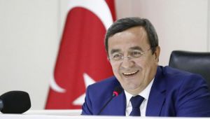 Başkan Batur müdürlerine yeni dönem startını verdi