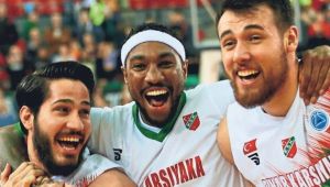 Pınar Karşıyaka Avrupa biletini kaptı!