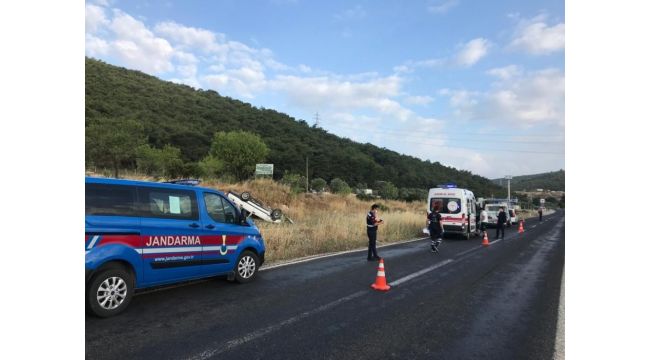 Takla atan otomobil hurdaya döndü, sürücü yaralandı
