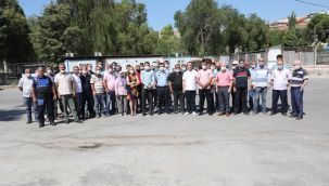 Bayraklı'dan Kayıtlı seyyar satıcı adımı!