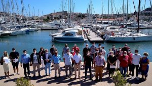 Çeşme'de eğitim gören kursiyerler sertifikalarını aldı!