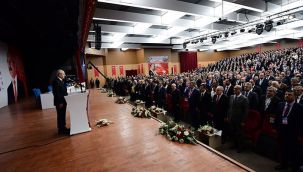 CHP’de kurultay için adaylar netleşiyor: Kim kaç imza toplayabilecek?